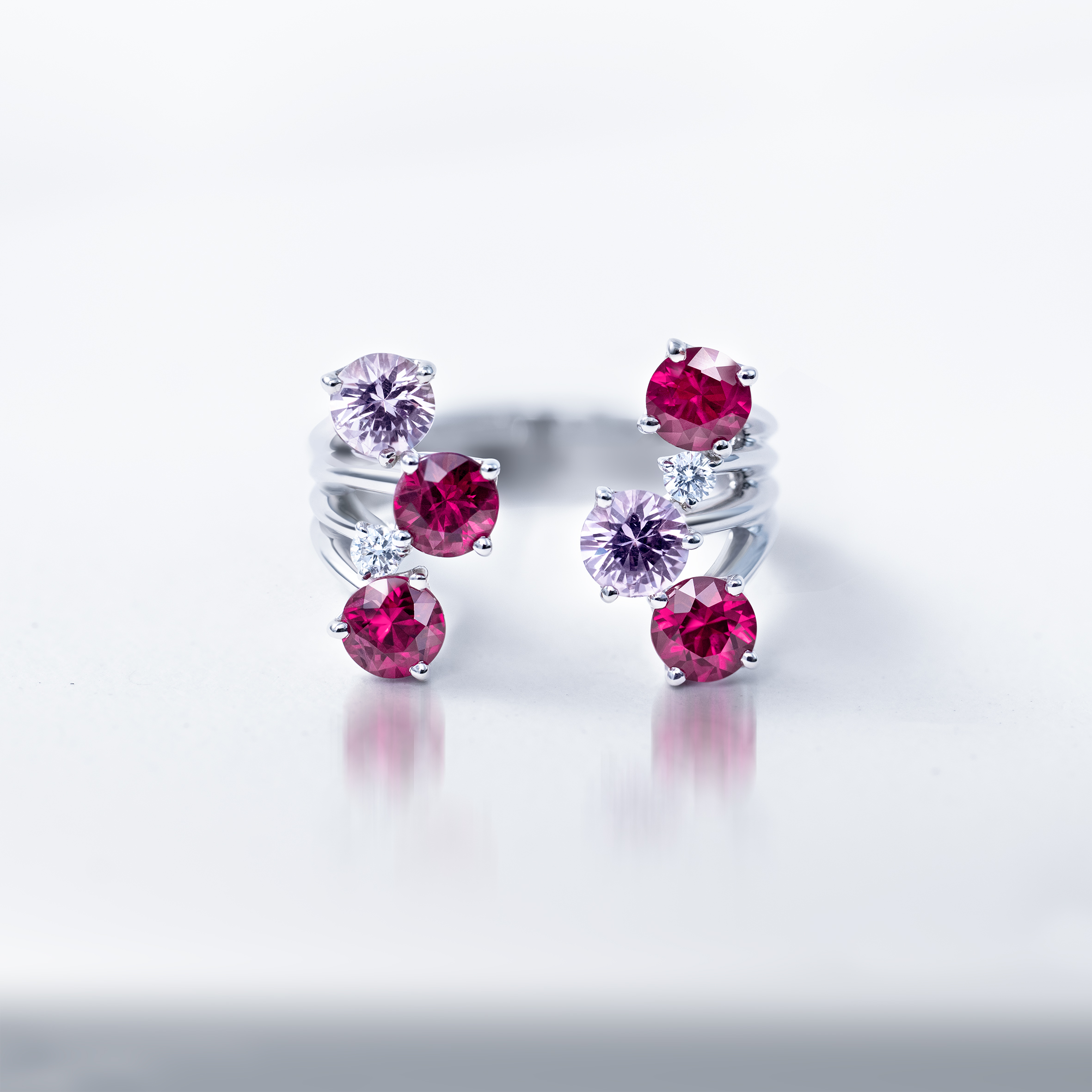 (3)Pt製　ピジョンブラッドルビーピンクサファイアダイヤモンドリング　R=1.54ct　S=0.78ct　D=0.07ct